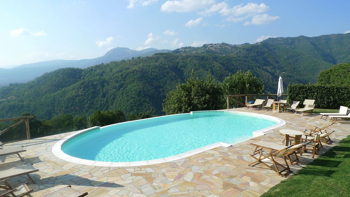 Pieve Fosciana Cottage | Tuscan cottage with infinity pool, pizza oven, near restaurant on eco-farm