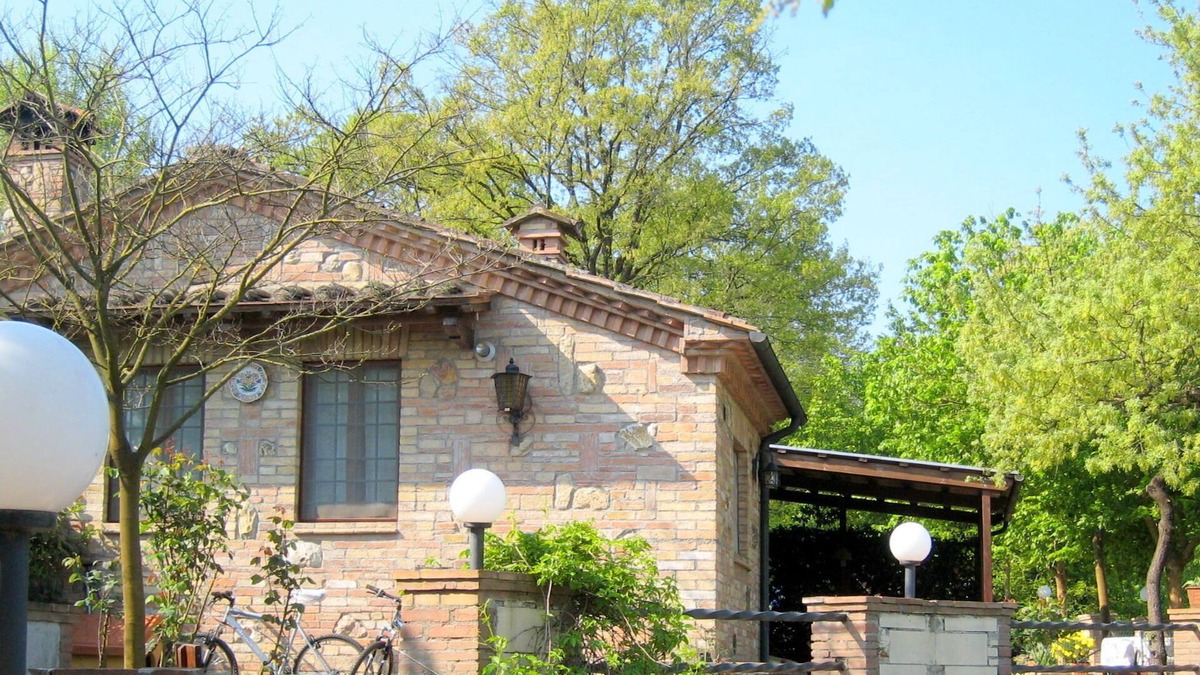 Chiusdino Cottage | Tuscan Charm: Frassini Cottage