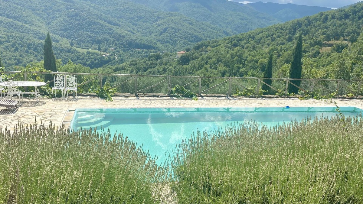 Santa Reparata Cottage | Tuscan modern historical cottage in the hills with own swimming pool