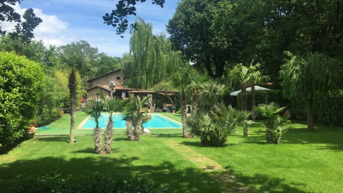 Badia al Pino Villa | Tuscan rustic villa with pool, wifi, outdoor jacuzzi,