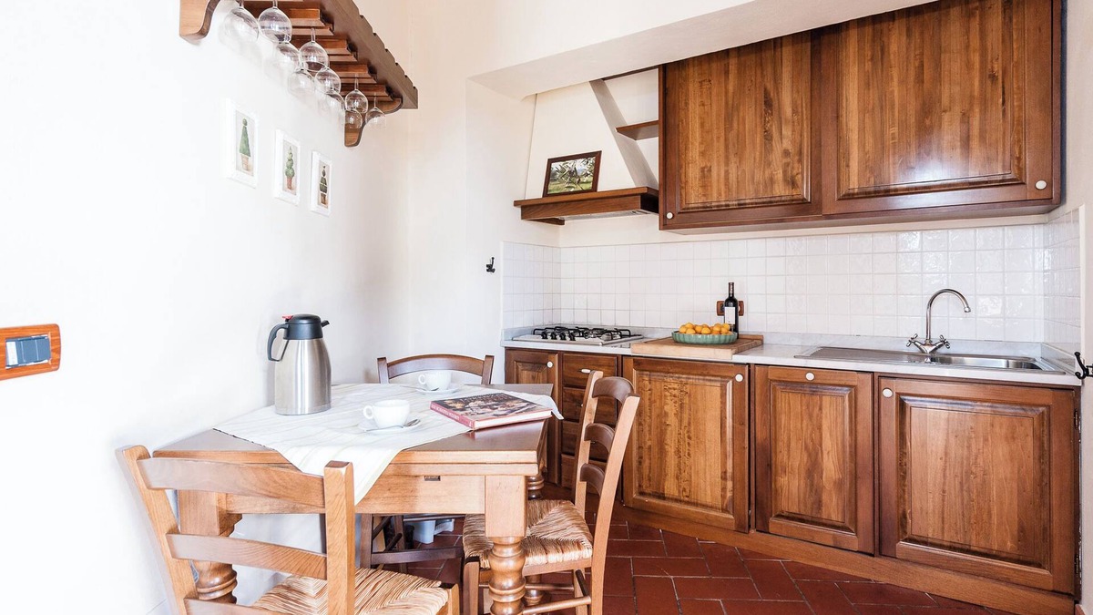 Livorno House | Tuscan vacation home with sea view and private garden