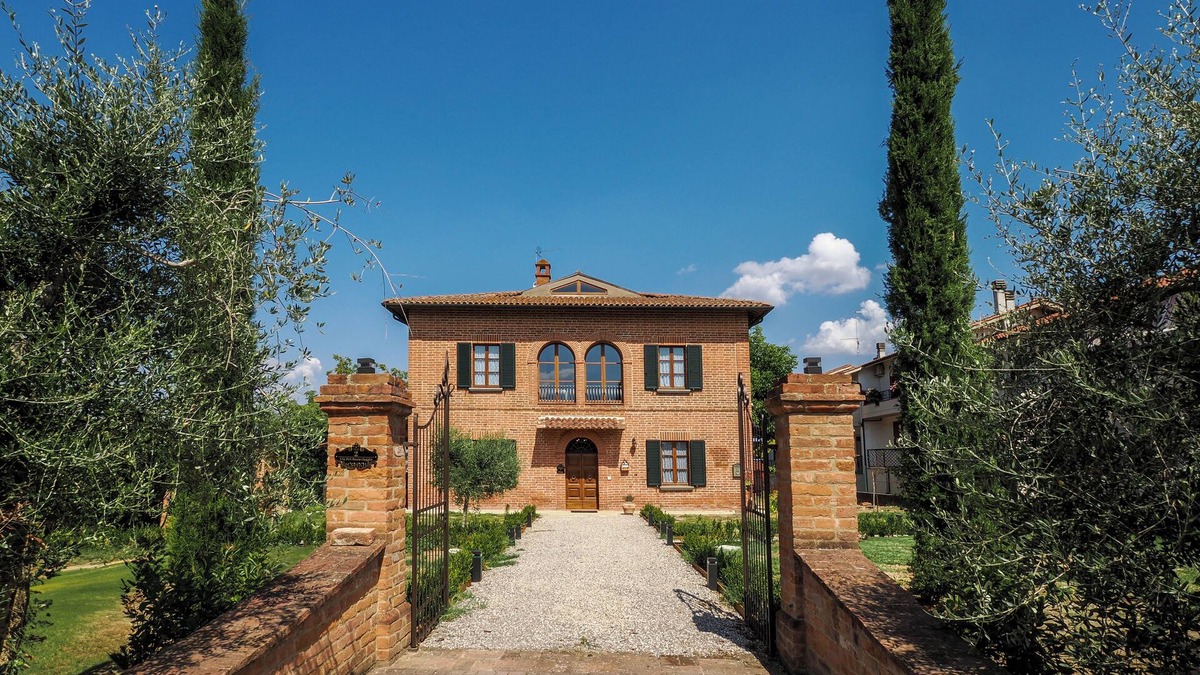 Acquaviva Villa | Tuscan Villa Place of Peace - Montepulciano