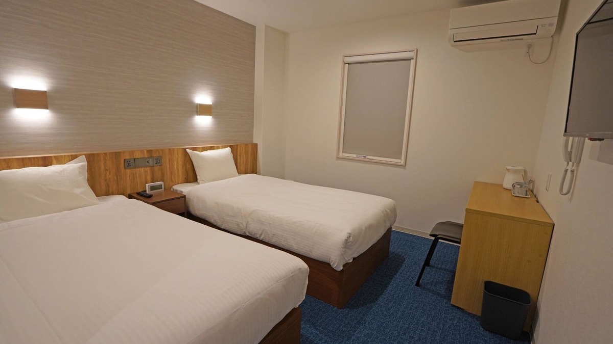 Izumisano Hotel | Twin room/Izumisano Ōsaka