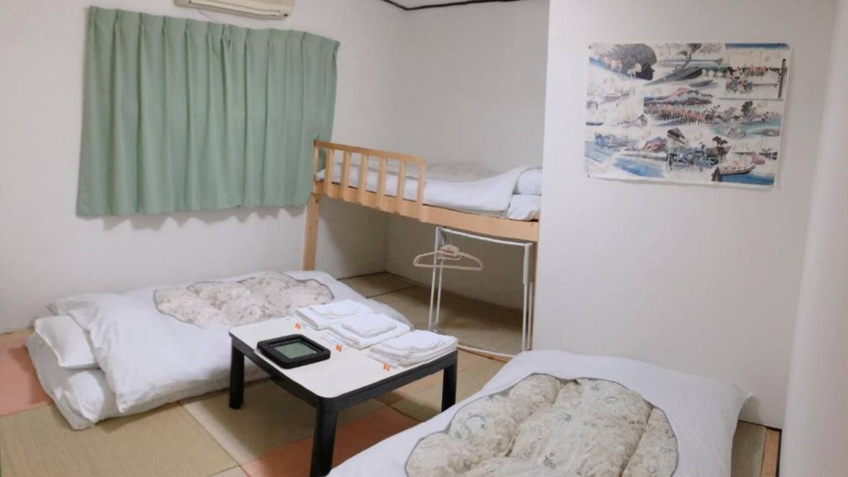 Goshogawara House | Twin Triple Room Stay without meals/Goshogawara Aomori