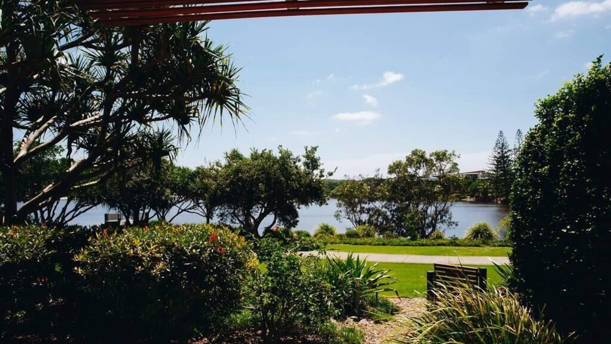 Twin Waters Apartment | Twin Waters Resort Apartment 3 Brm by the beach
