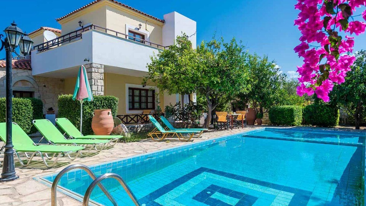 Pagkalochori Villa | Two 2-bedroom Villas Mamel With Two Private Pools