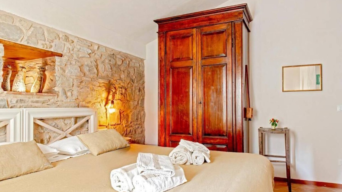 Monteverdi Marittimo Apartment | Two Apartments in 16th-Century Farmhouse: Wellness and Nature for Families and Groups