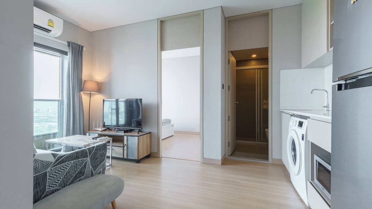 Makkasan Condo | Two-bedroom condo in city center/Close to NANA bar street