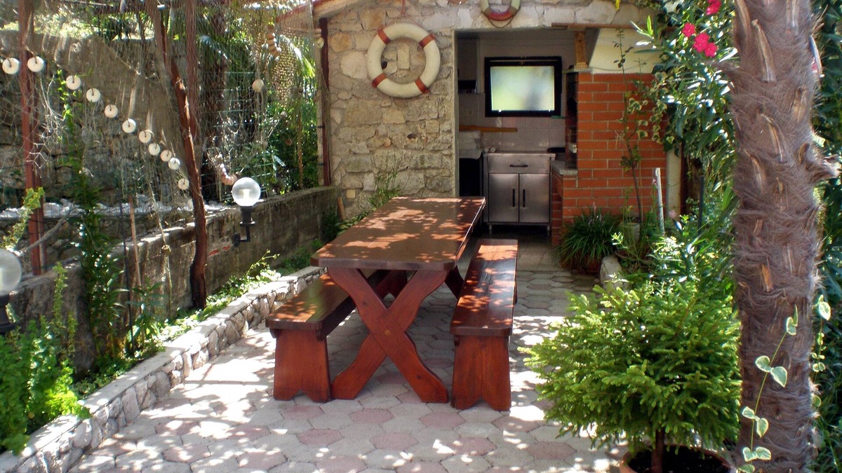 Obrs Apartment | Two bedroom apartment with terrace Mošćenička Draga, Opatija (A-18440-b)