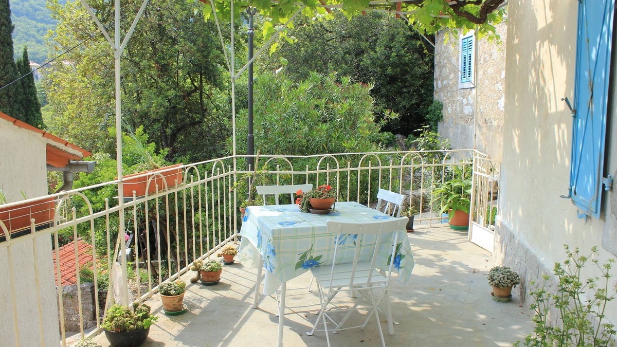 Obrs Apartment | Two bedroom apartment with terrace and sea view Mošćenička Draga, Opatija (A-7906-b)