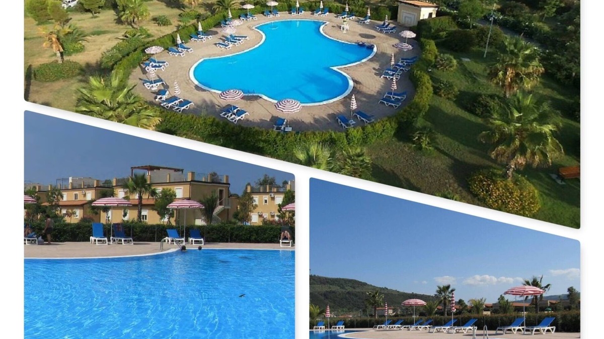 Pizzo House | Two bedroom apartment 14F located in front of one of the 2 swimming pools
