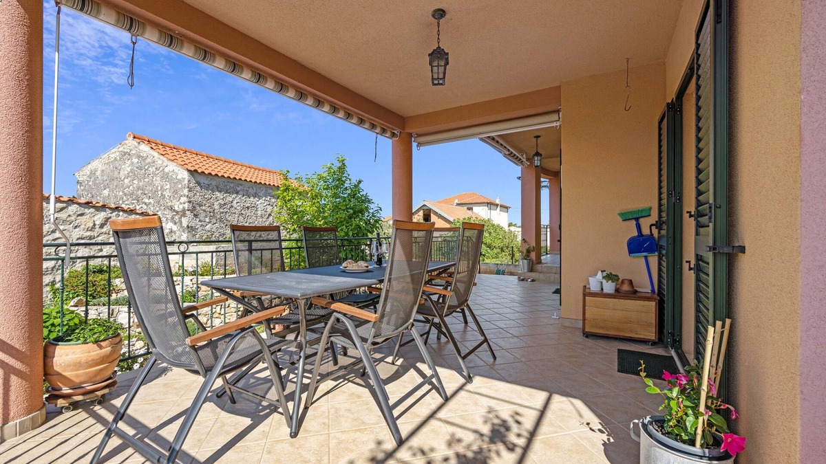 Sibenik Apartment | Two bedroom apartment with Terrace