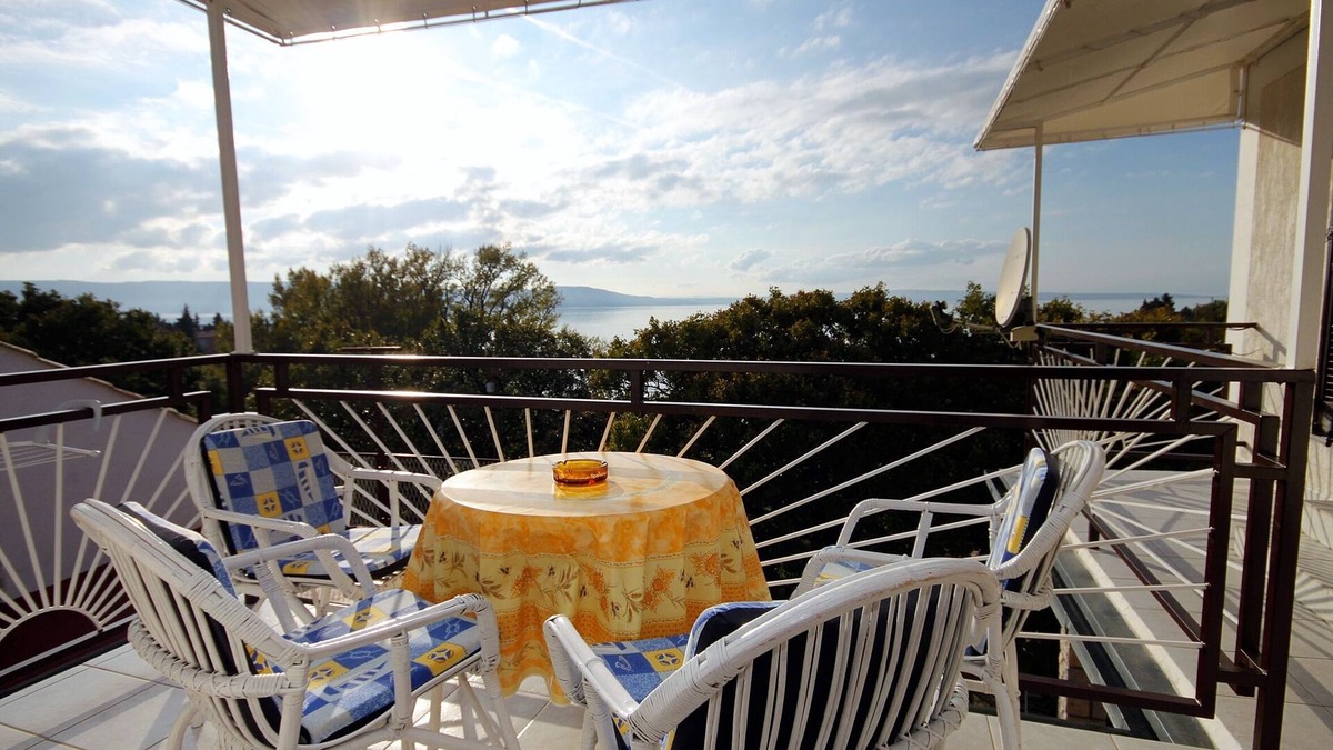 Klenovica Apartment | Two bedroom apartment with terrace and sea view Klenovica, Novi Vinodolski (A-5580-b)