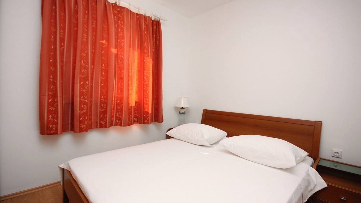 Jezera Apartment | Two bedroom apartment with terrace Jezera, Murter (A-5121-a)