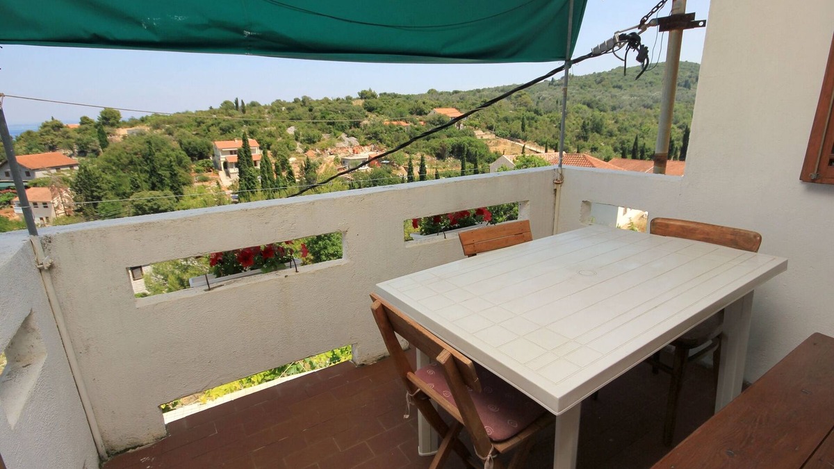 Zman Apartment | Two bedroom apartment with terrace and sea view Žman, Dugi otok (A-887-a)