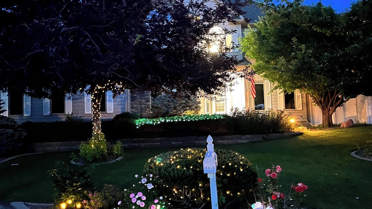 Great Falls House | Two bedroom in an upscale residence. Pet friendly on a case by case basis.