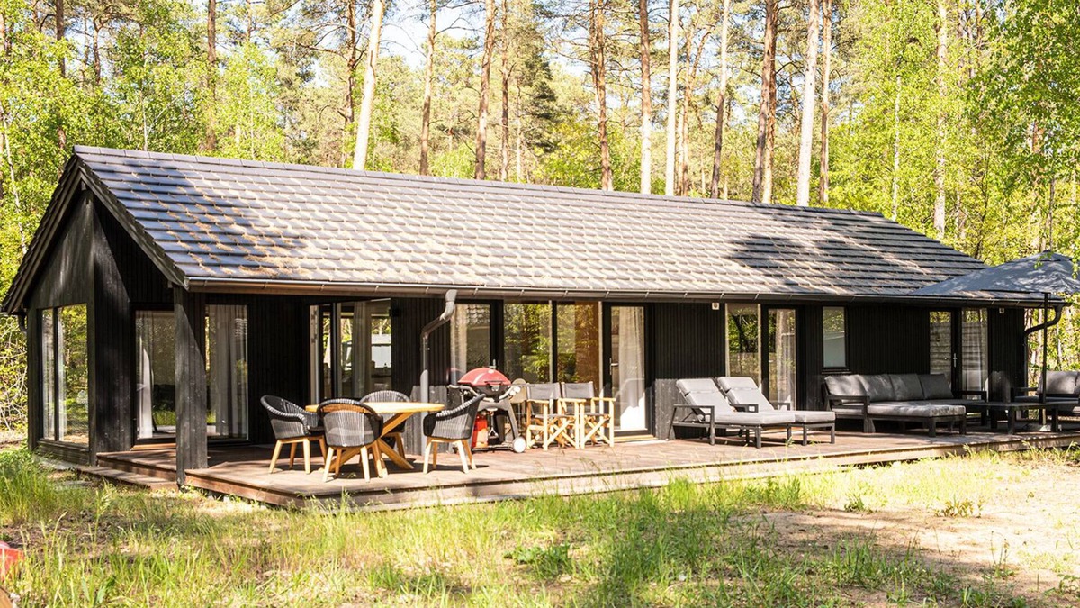 Schonberg House | Two brothers. Two Berliners. A house.