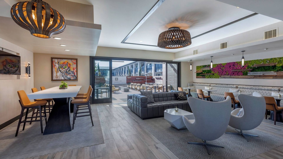 Old Town Hotel | Two Comfortable Units, Relaxing Patio, Fitness Center and Free Parking