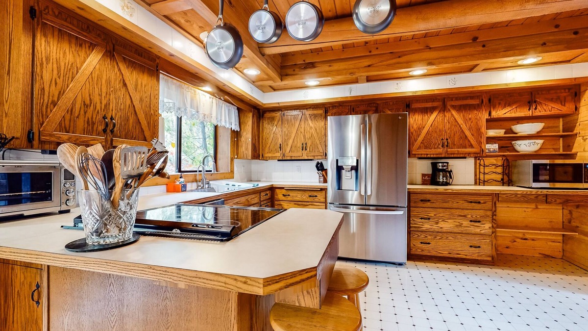 Startup Cabin | Two-home property with deck, grill, firepit, amazing views, & 2 W/Ds