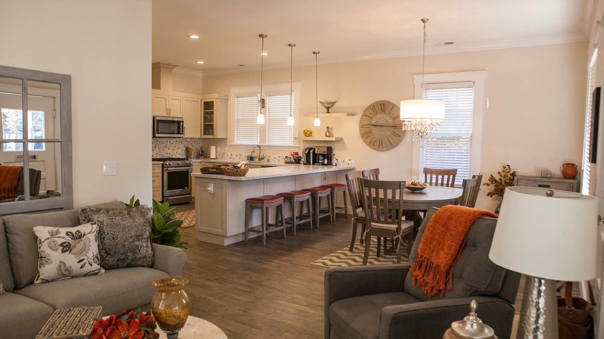 Sonoma Cottage | Two Master-King Suites+!