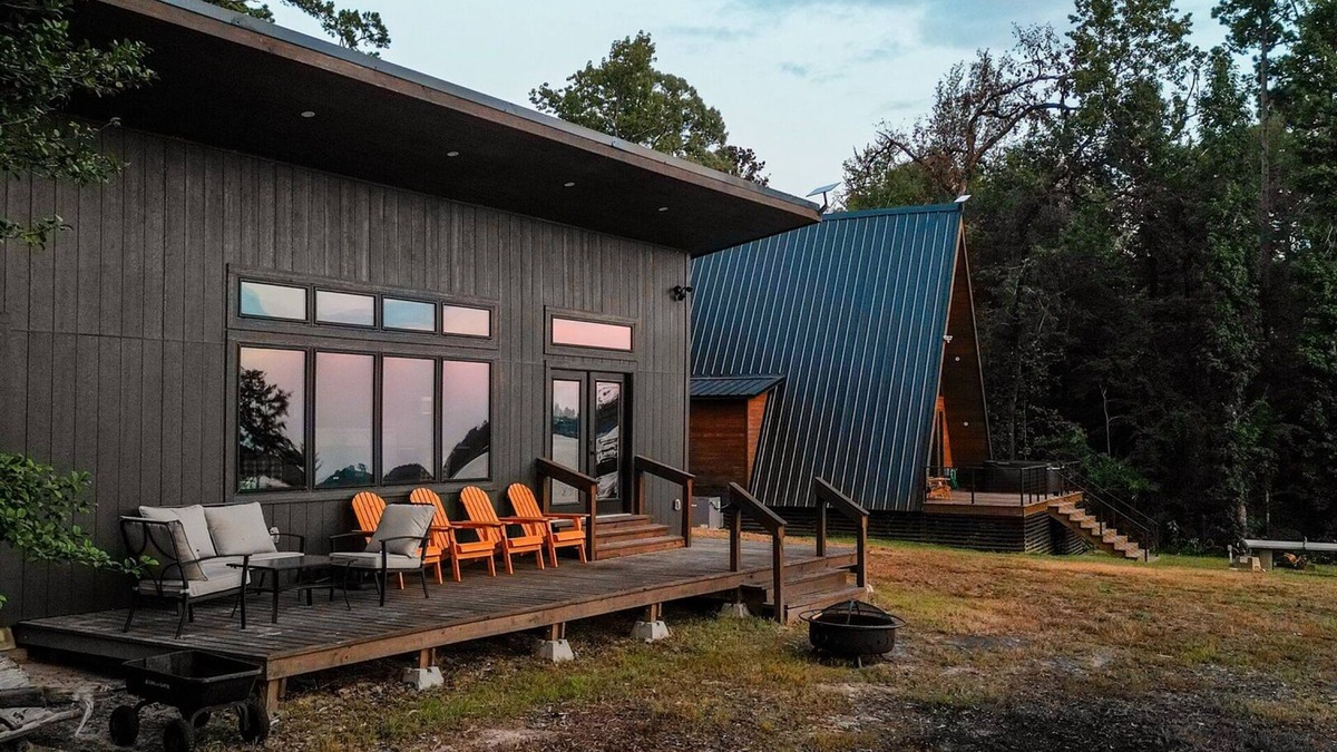Negreet Cabin | Two Renovated Houses, Sleeps 19: Mid-Lake, Hot Tub