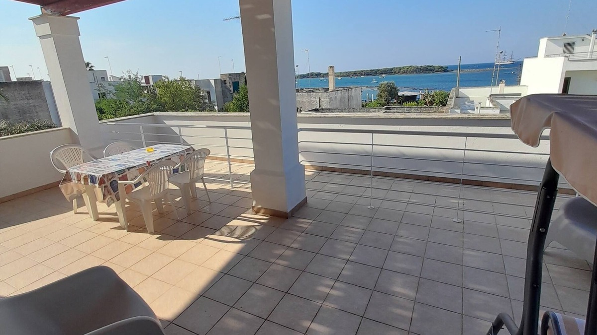 Porto Cesareo Apartment | two-room apartment Sea View, 30 mt. from the sea, 150 from the beach and 400 from the Center