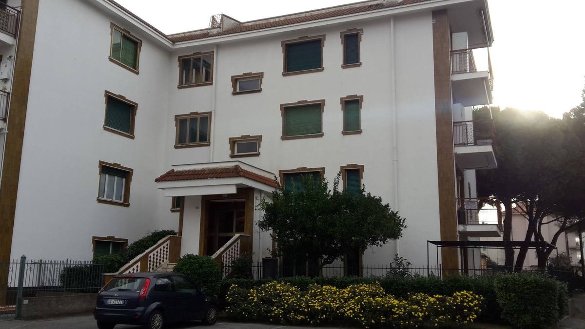 Pietra Ligure Apartment | two-room apartment convenient to the sea (cod. citra 009049-LT-06) (cod. CIN IT009049C2U9PHIGCQ)