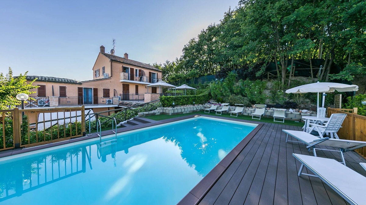 Capodarco Cottage | TWO-ROOM APARTMENT NO.2 - Country House "La casa di Carla", Free Swimming Pool, 3 km from the sea