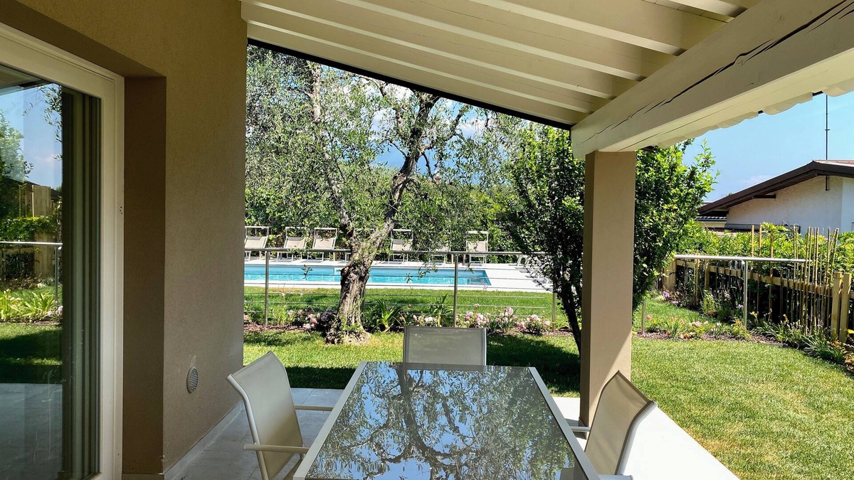 Villaggio Sanghen Apartment | Two-room Apt. on ground floor - Manerba d. Garda - 5 minutes on foot from Lake