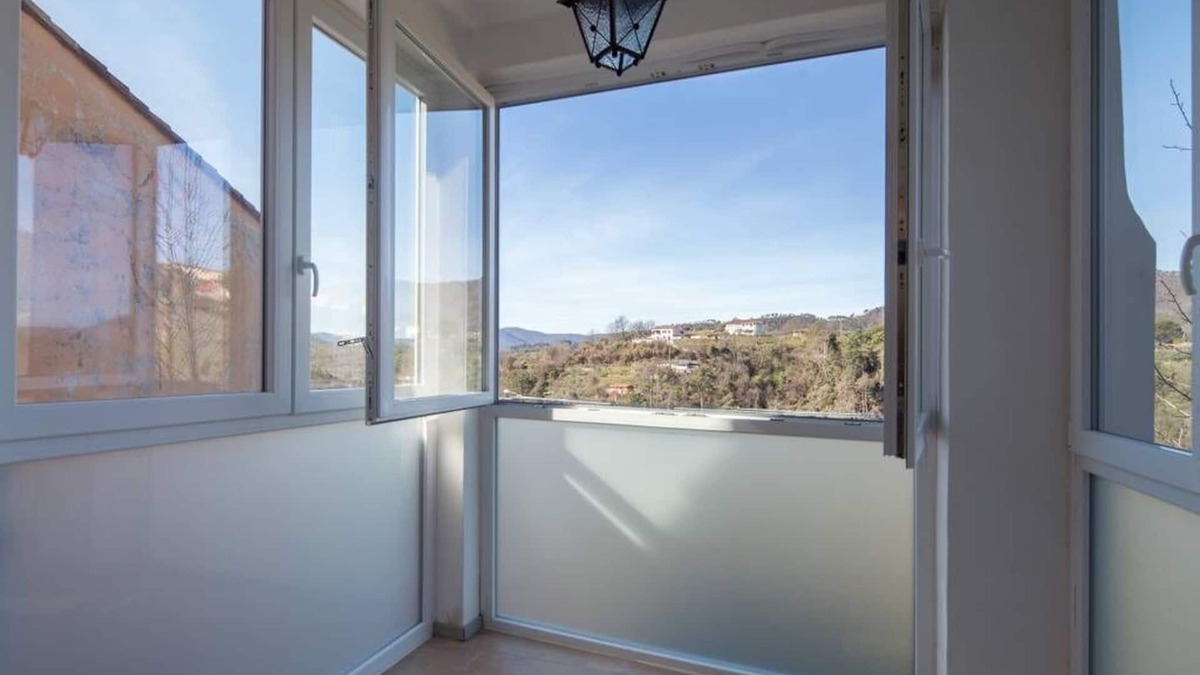 Follo House | Two steps outside 5 terre, Casa Sterinella !