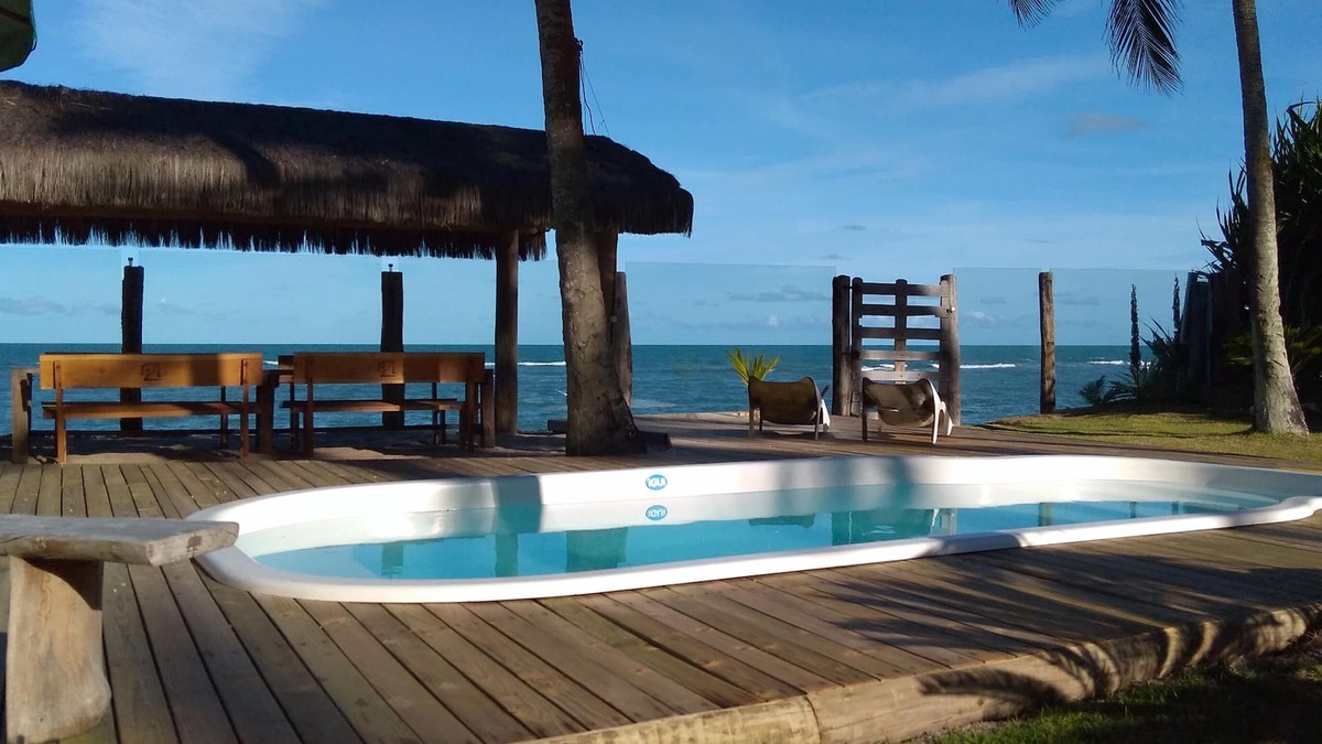 Arraial d'Ajuda Villa | Two-story house with independent entrances to upper and lower floors.