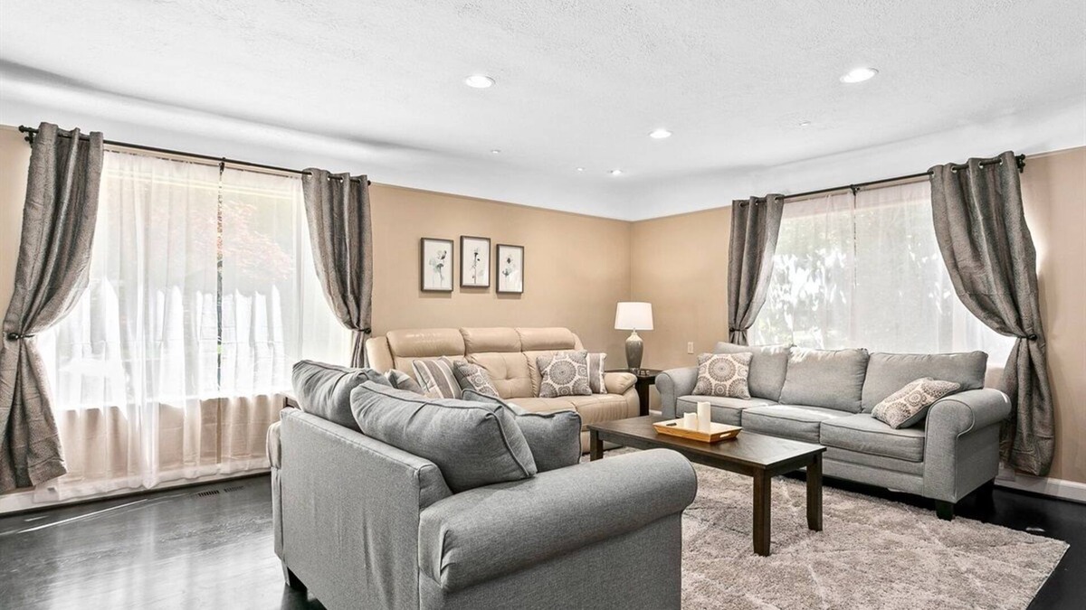 North End House | Two Stunning 1938 Homes | Blocks to Downtown
