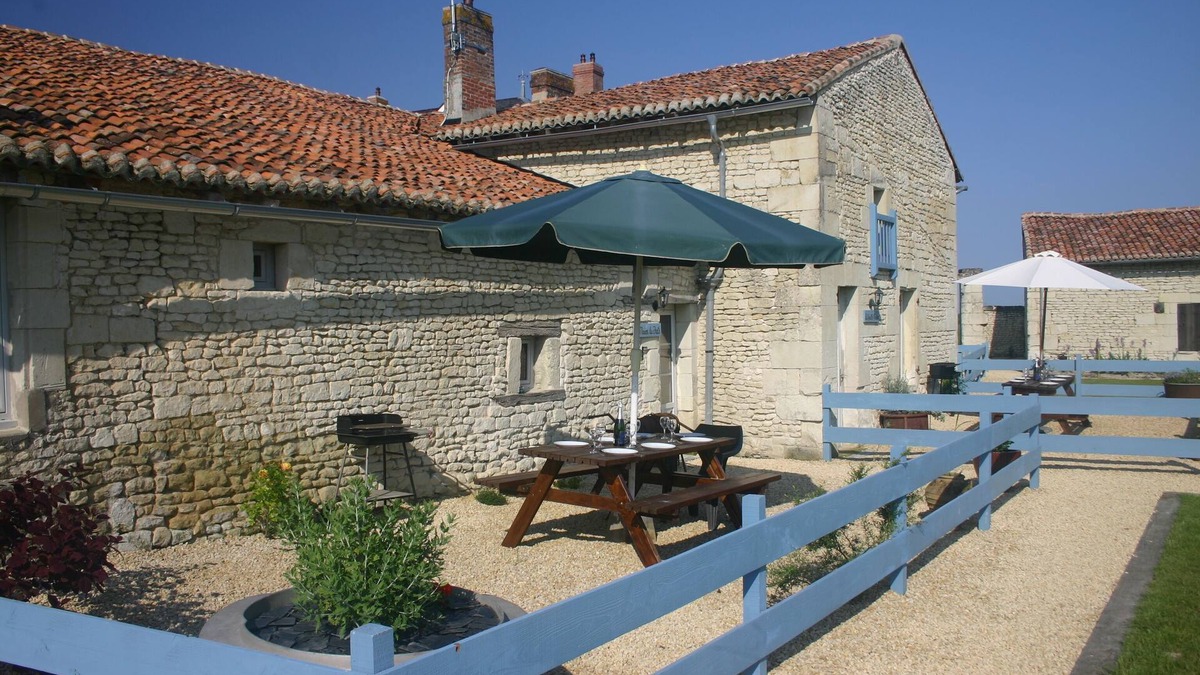 Princay House | Two well equipped gites of character with swimming pool & games room