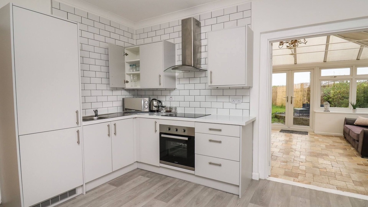 Llangynin Cottage | Ty Cariad