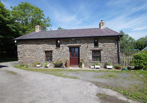 Llanon House | Ty Clyd