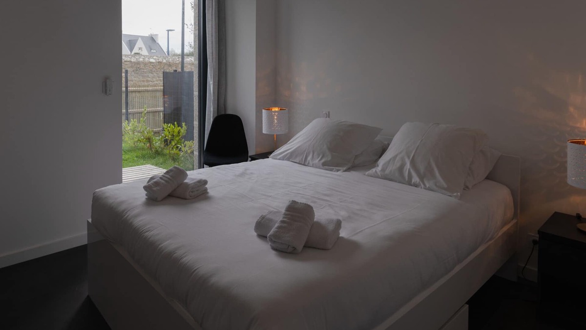 Porspoder Apartment | TY FOUR - Lovely luxury T2 flat with sea view
