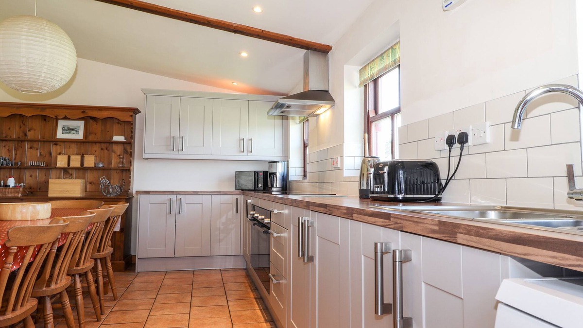 Newport Cottage | Ty Gwartheg