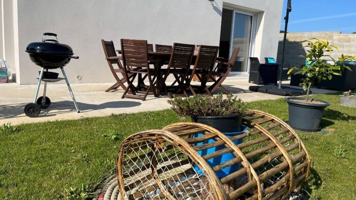 Crozon House | Ty laouen New house for 8 persons quiet enclosed garden terrace