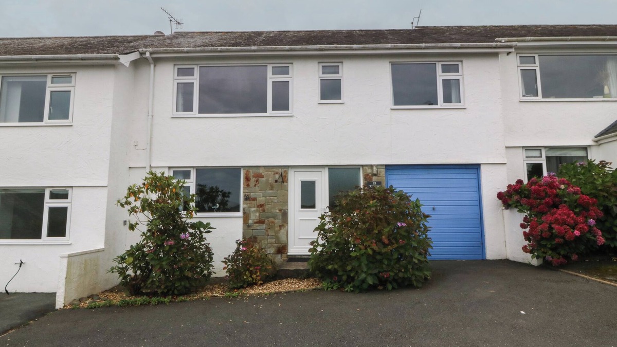 Abersoch Cottage | TY NANT, pet friendly, country holiday cottage in Abersoch