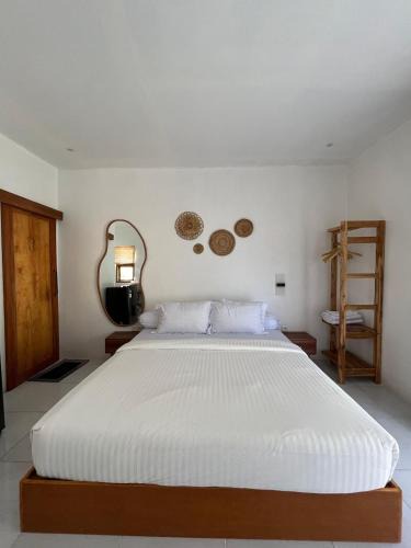 Lombok House | Tyana House Kuta Lombok