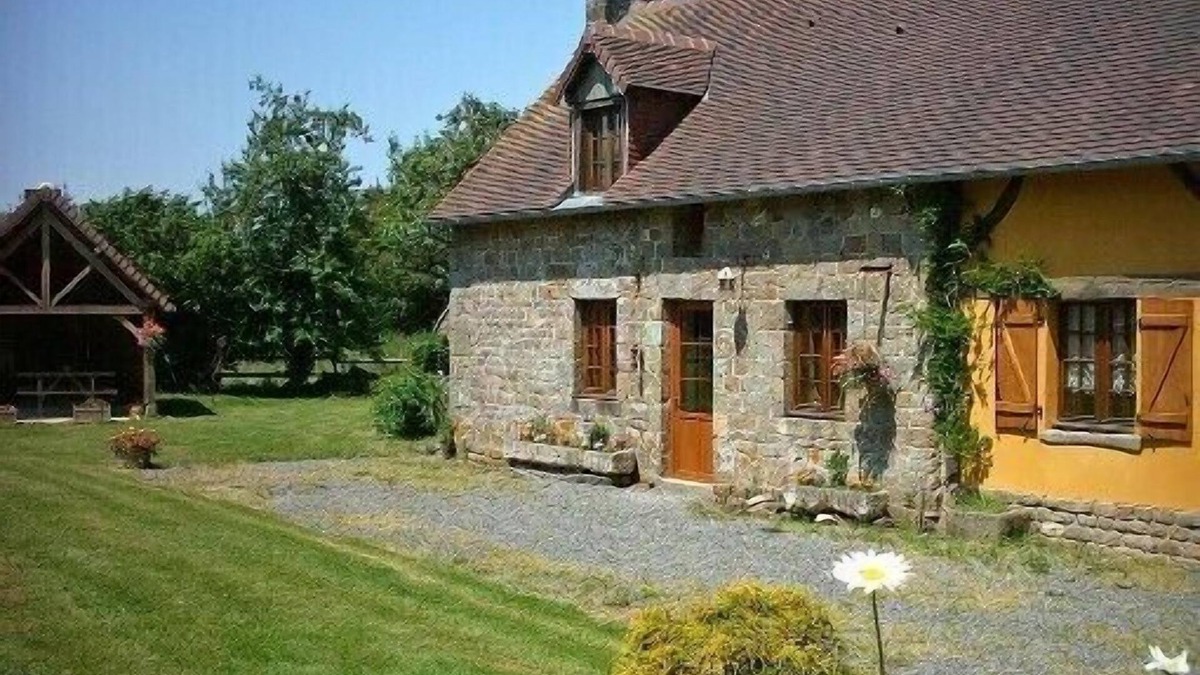Le Grais Cottage | Typical "character" cottage in a calm and natural environment, hiking.