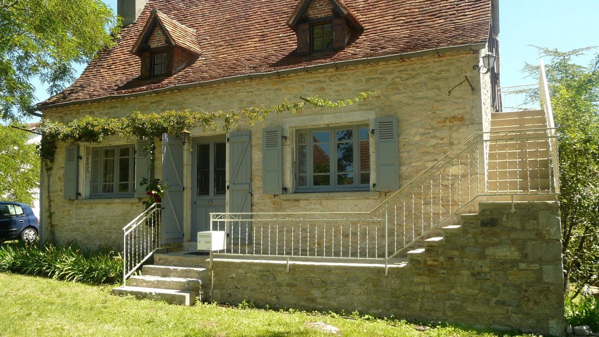 Espedaillac House | Typical Quercy house with heated pool