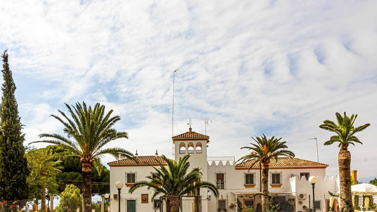Marchena House | Typical Sevillian Hacienda El Corchuelo in Marchena.