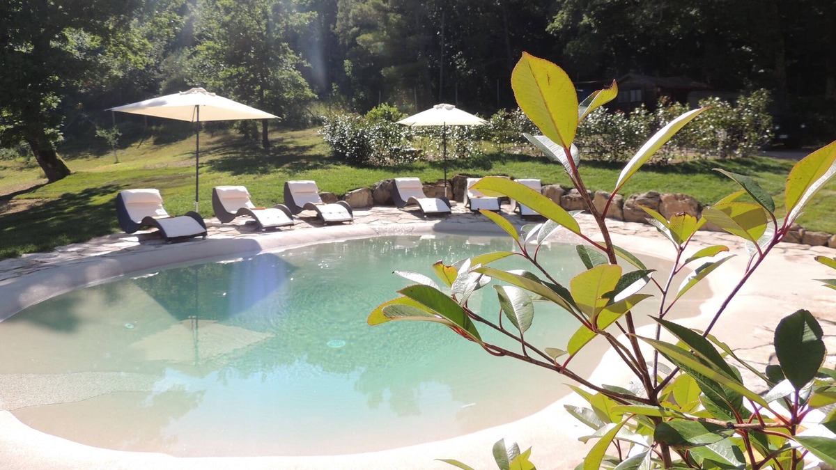 Radicondoli Villa | Typical Tuscan farm with swimming pool and air conditioning surrounded by nature