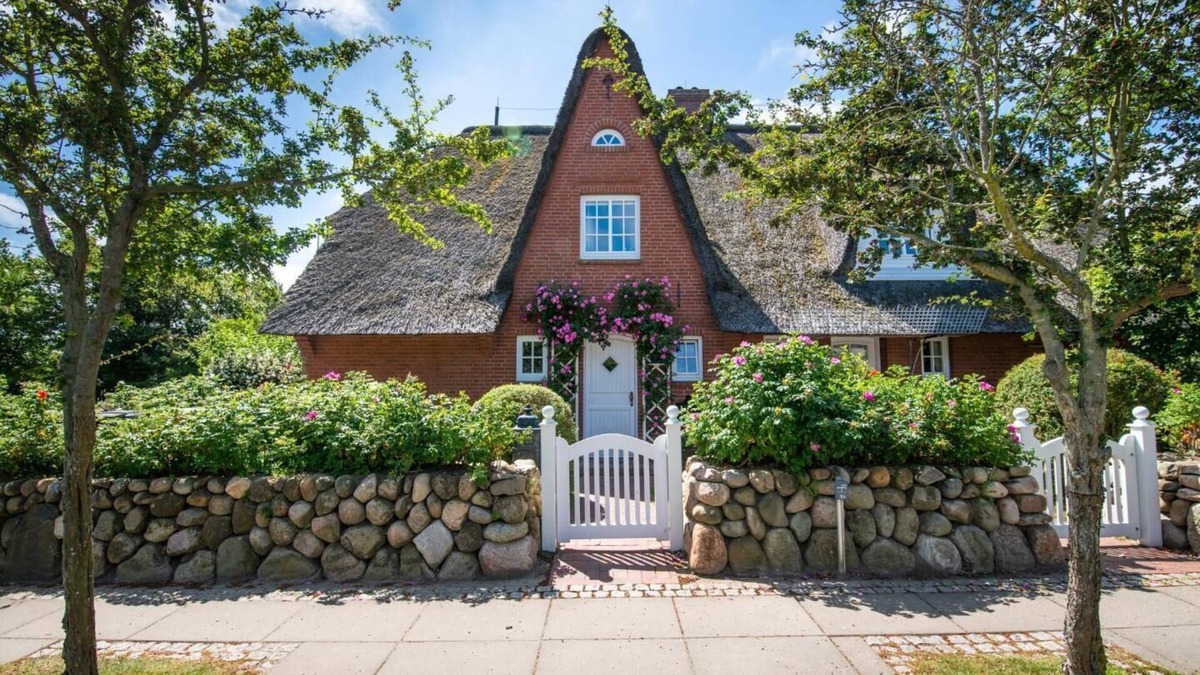 Keitum Apartment | Typisches Friesenhaus Unter Reet