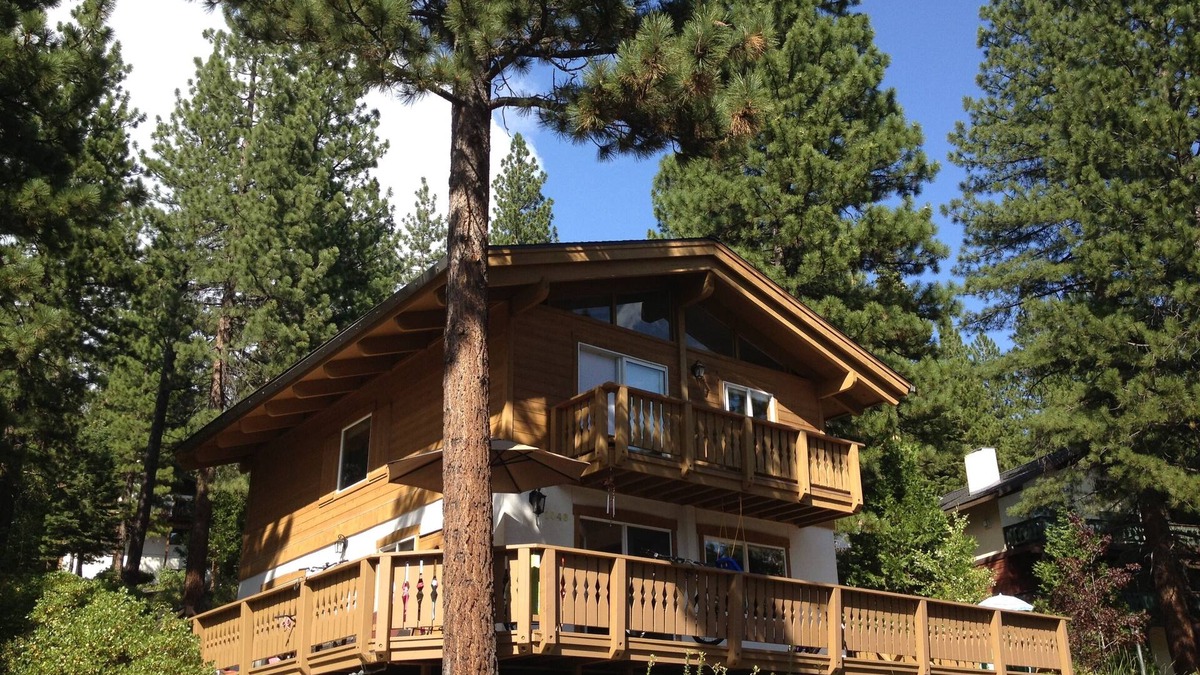 Incline Village Ski Chalet | Tyrolia Chalet - Inquire about 50% discount for 4-week+ stays for Fall 2025!