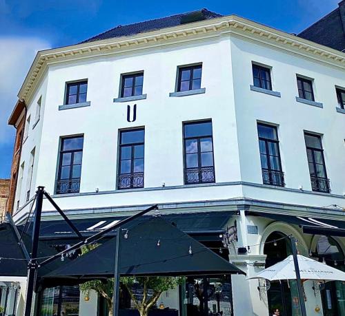 De Kaaien Hotel | U Eat & Sleep Antwerp