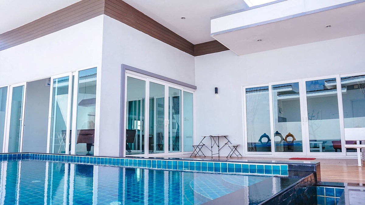Hin Lek Fai Villa | U pool villa Huahin Situated in Hua Hin