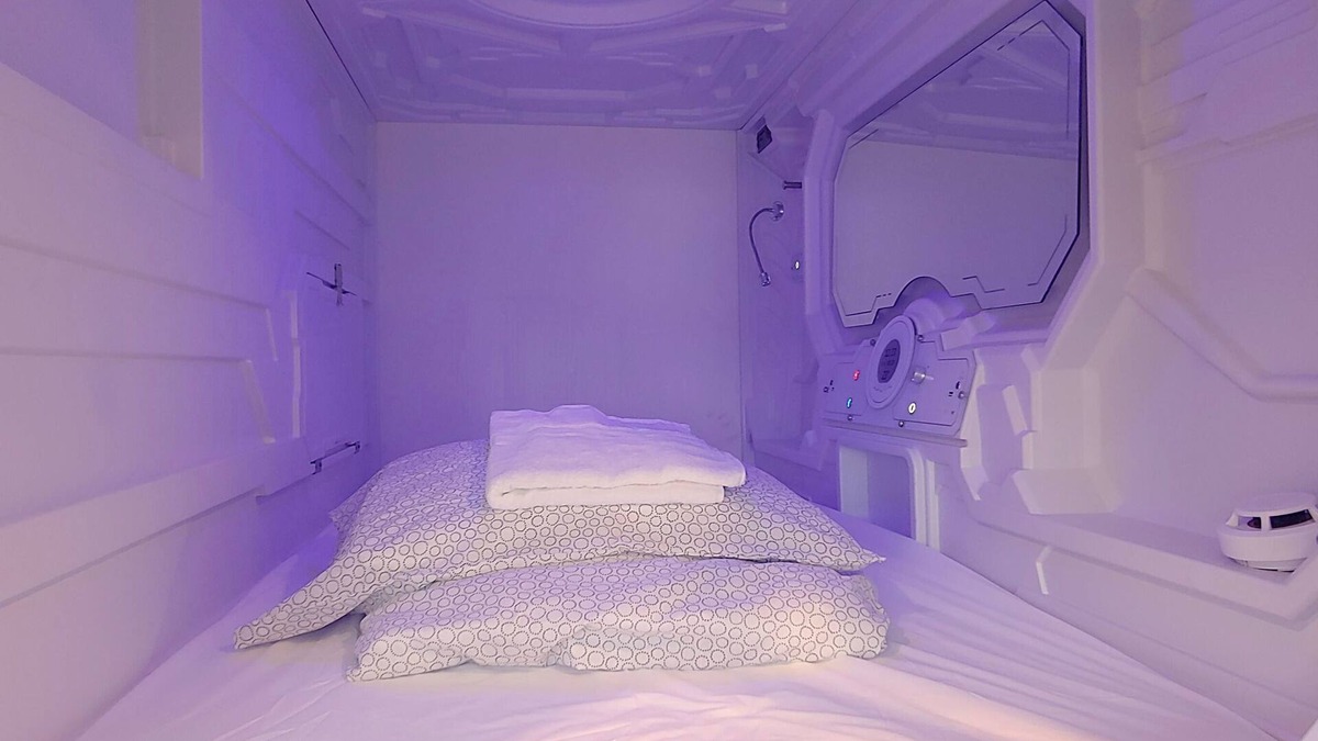 Cardozo Hostel | U Street Capsule Hostel
