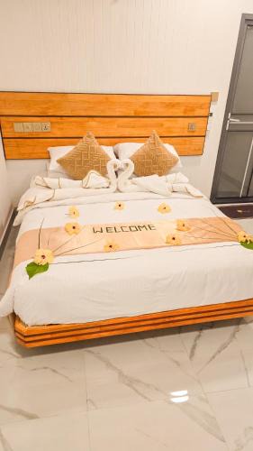 Felidhoo House | Uhoo's Lavish Oasis